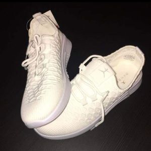 COPY - WHITE WOMEN DANSKIN SNEAKER